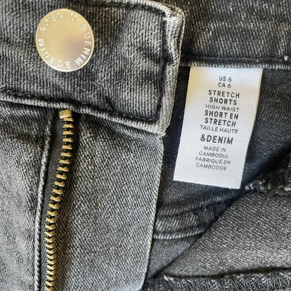 H&M Black Denim Shorts Size 6 - Picture 3 of 3